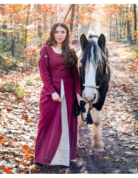 Vestido medieval vermelho-branco...