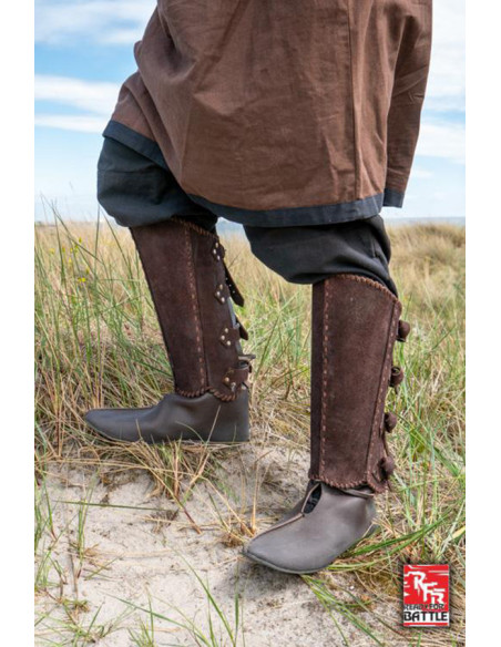 Grevas medievais de veterano, em...