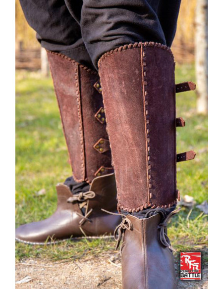 Grevas medievais de veterano, em...