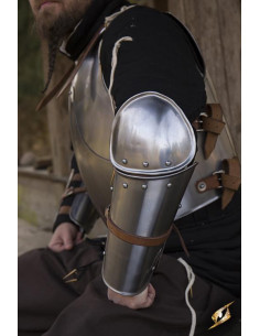 Braçadeiras e cotovelos de armadura de aço medieval