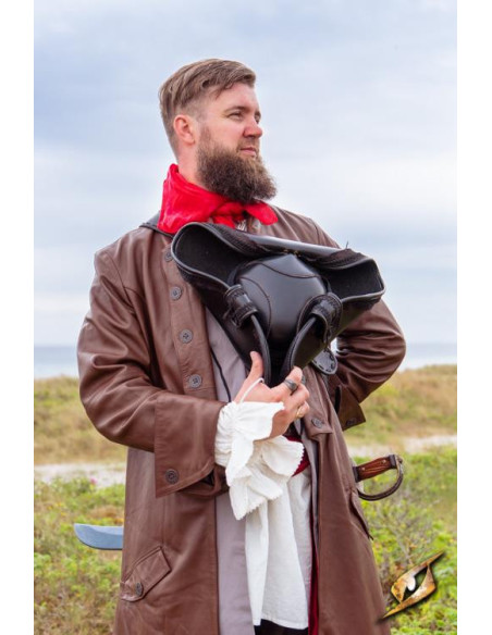 Chapéu de pirata preto em pele sintética