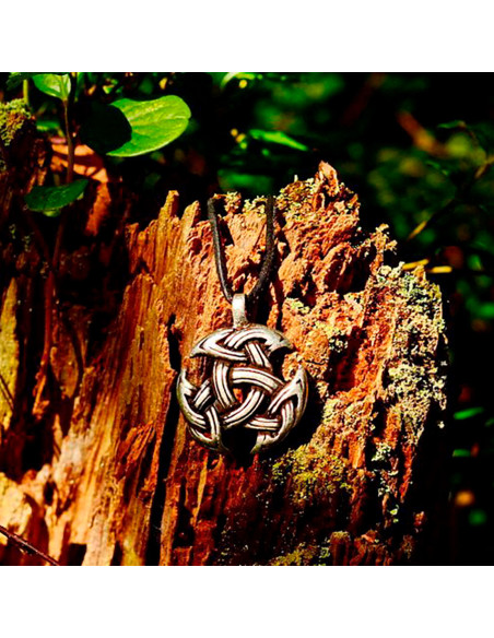 Pingente Tríade Celta Aberta