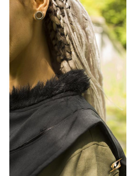 Sobretudo medieval Raven em nebro