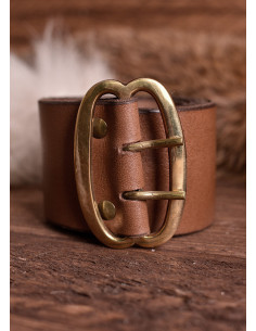 Cinto medieval de 135 cm. com fivela em latão, castanho