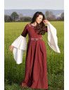 Yala nobre vestido medieval, com renda