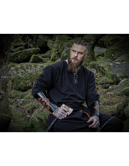 Túnica Viking com bordado Erwin, preta