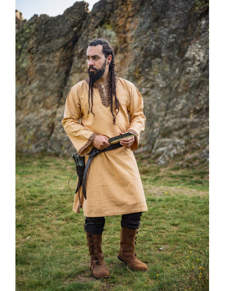 Túnica medieval Halvor, castanho mel