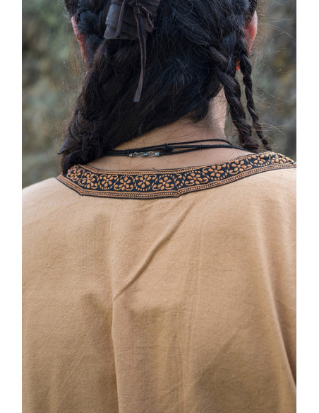 Túnica medieval Halvor, castanho mel