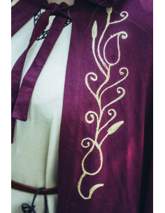 Capa medieval com bordado modelo Lyra, cor vermelha 2