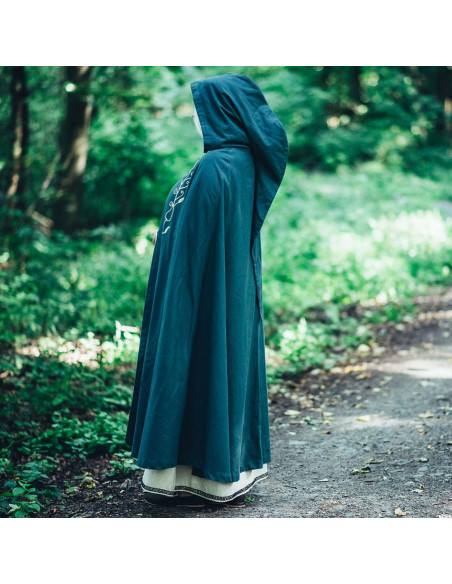 Capa medieval com bordado modelo...