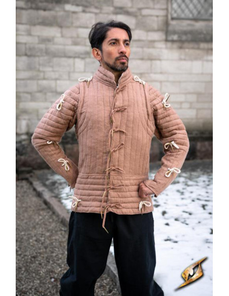 Camarão imperial com mangas, bege