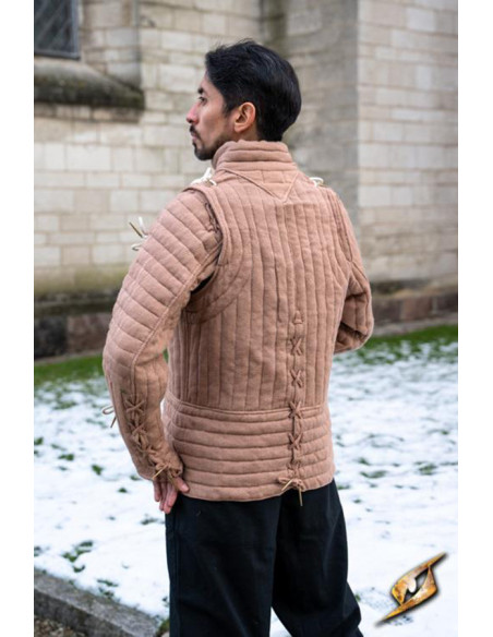 Camarão imperial com mangas, bege