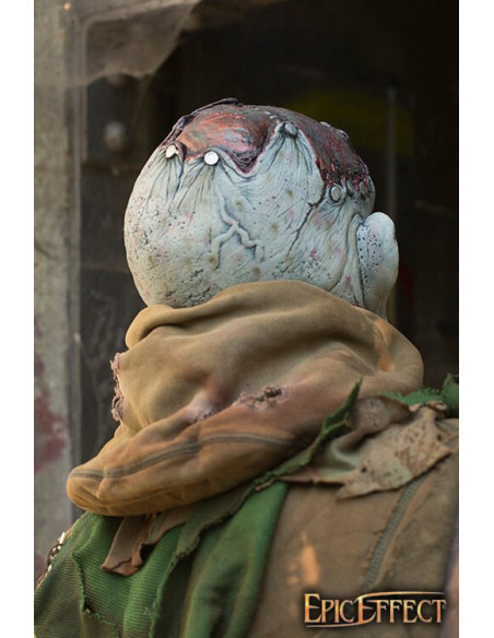 Máscara de monstro mutante em pele...