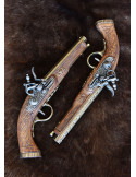 Conjunto de 2 pistolas de duelo francesas octogonais em latão, séc.