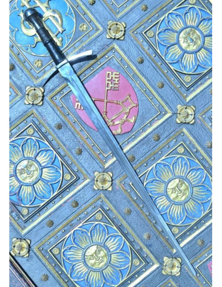 Espada medieval leve funcional de uma...