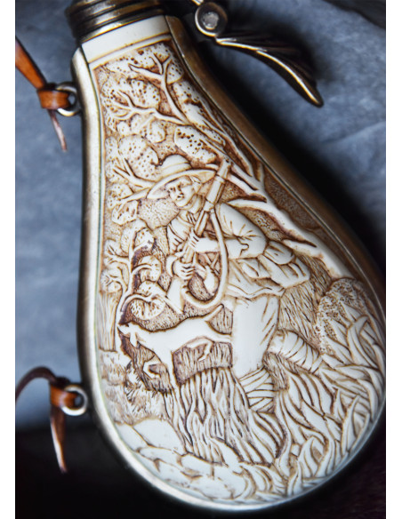 Caixa de pólvora de marfim para armas...