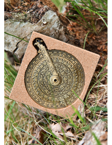 Pingente com Relógio das estrelas e...