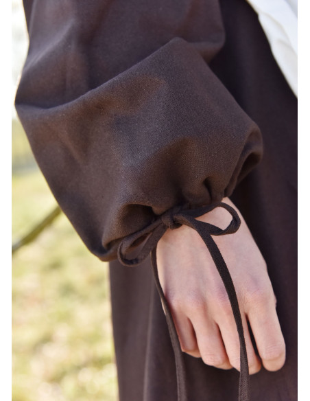 Vestido medieval Ana, castanho