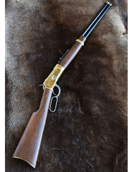 Carabina Winchester modelo 1892...