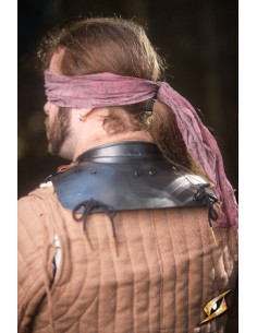 Gorget em aço preto série Captain, Epic Armory 2