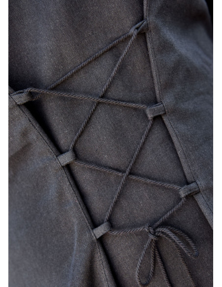 Cortesão Meira vestido medieval com...