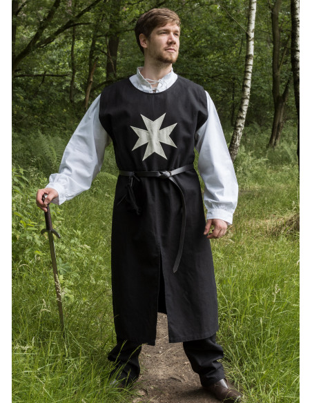 Tabardo medieval dos cavaleiros...