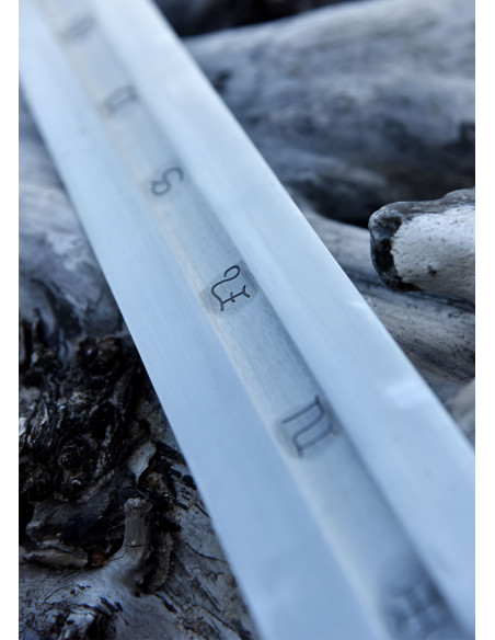 Espada medieval de uma mão, Lago...