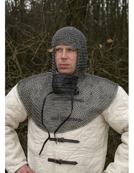 BTW tipo carrasco em cota de malha...