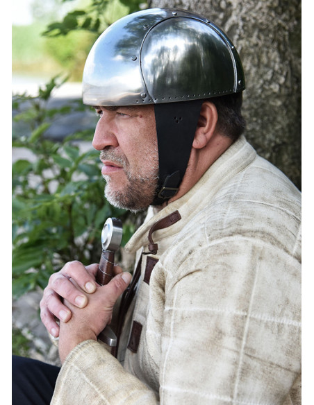 Capacete medieval funcional simples...