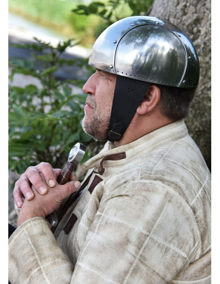 Capacete medieval funcional simples...