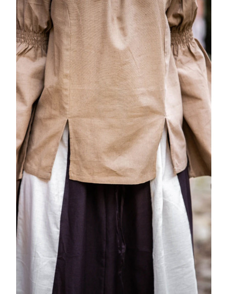 Blusa clássica medieval modelo...
