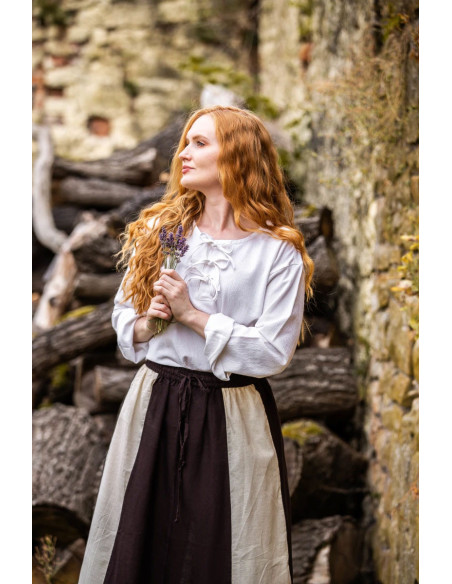 Blusa medieval modelo Tilda, cor branca