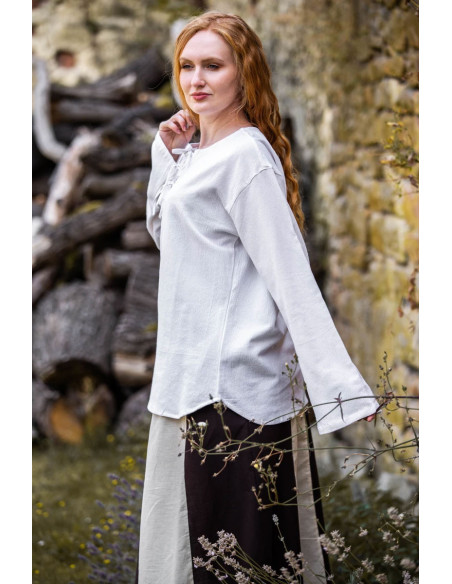 Blusa medieval modelo Tilda, cor branca