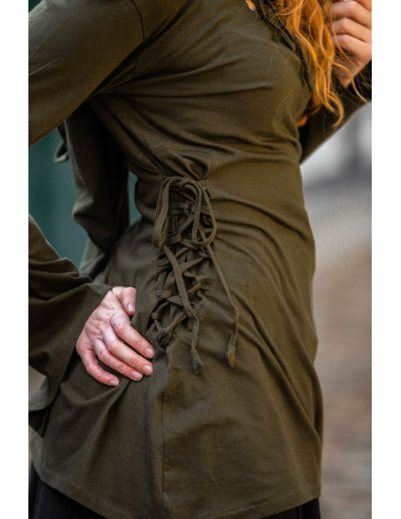 Blusa medieval Lea com atacadores