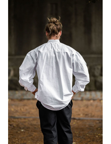 Camisa medieval com gravatas modelo...
