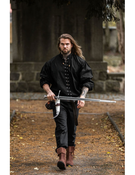 Camisa medieval com gravatas modelo...