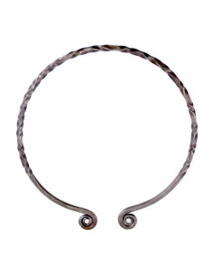 Celtic Neck Torque com acabamento em espiral 2