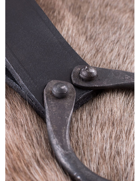 Tahalí preto para carregar machados...