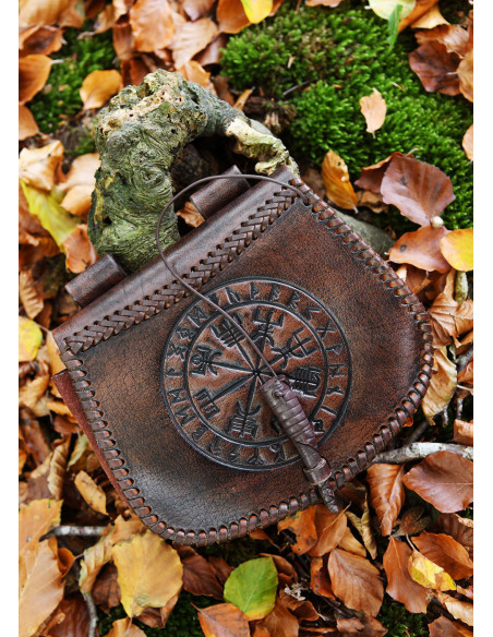 Bolsa Celtic Vegvisir em couro...