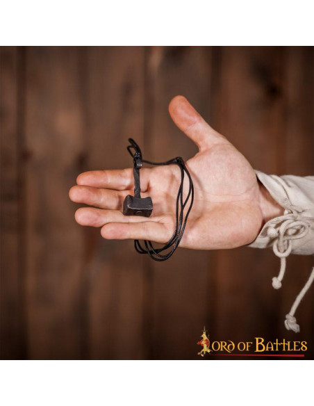 Pingente Mjölnir, martelo de Thor...