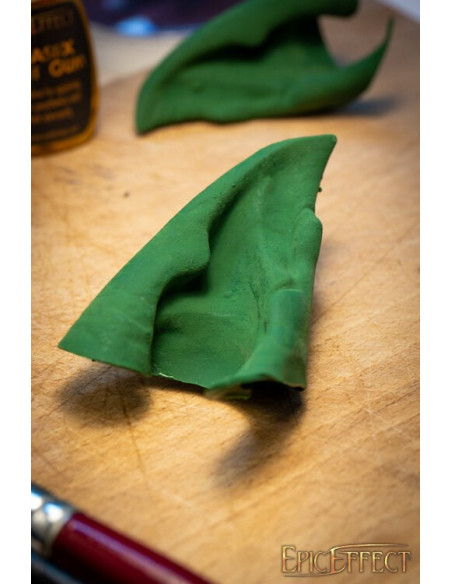 orelhas pontiagudas de orc