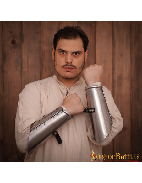 Bracelete de Metal Guerreiro, Aço Macio