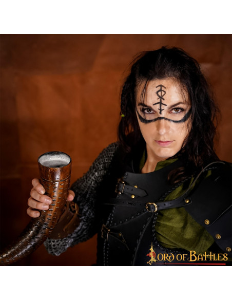 Chifre viking sobre chifre de boi...