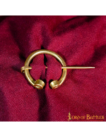 Fíbula de bronze medieval