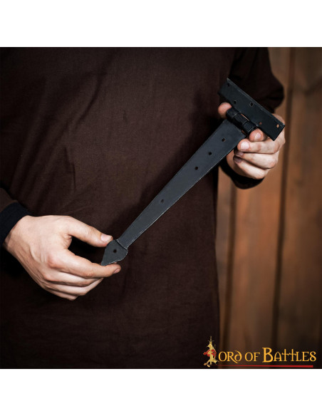 Dobradiça de porta medieval de ferro...