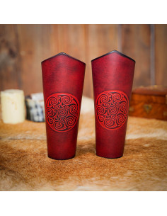 Pulseiras espirais celtas em couro gravado, vermelho