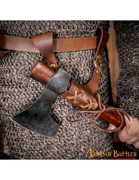 Pequeno baldric medieval para espadas...