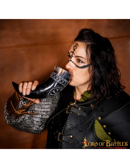 Chifre Viking Vegvisir em couro de boi