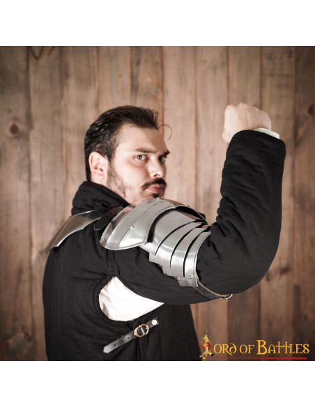 Ombreiras medievais com broquel