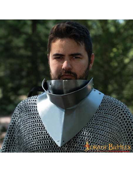 Gorjal medieval com babete, séc. XV